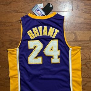 Kobe Bryant LA Los Angeles Lakers Finals Jersey 24 Men’s Size 48 XL NWT NEW